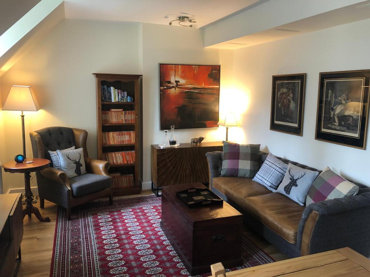 Loch Ness Moat House Apartments Форт Аугустус Экстерьер фото