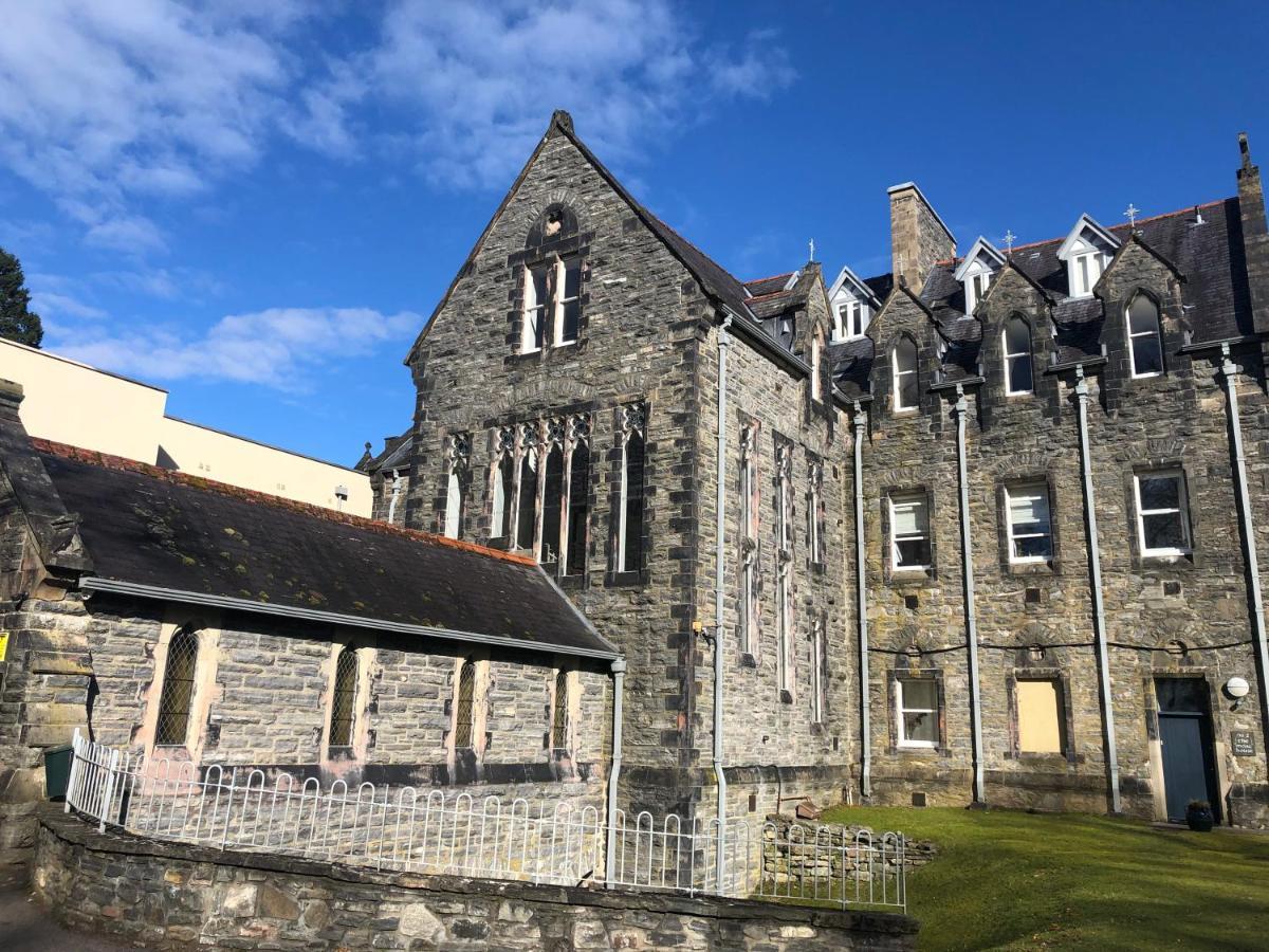 Loch Ness Moat House Apartments Форт Аугустус Экстерьер фото