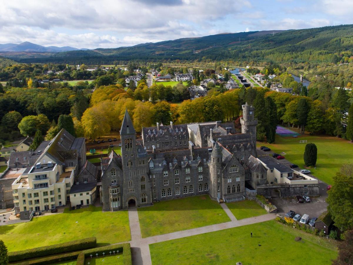 Loch Ness Moat House Apartments Форт Аугустус Экстерьер фото